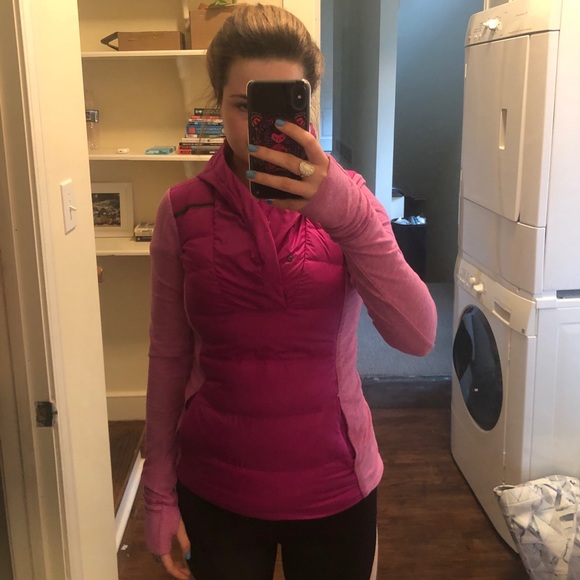 lululemon athletica Jackets & Blazers - Lululemon hooded puffer sweatshirt